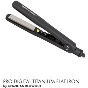 Brazilian Blowout Black Pro Digital Titanium Flat Iron